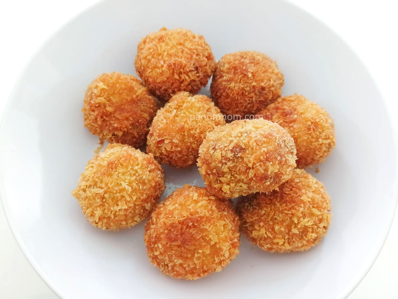 How to Make Beef Bitterballen at Home